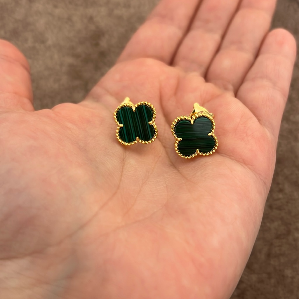 Green Clover Motif Earring